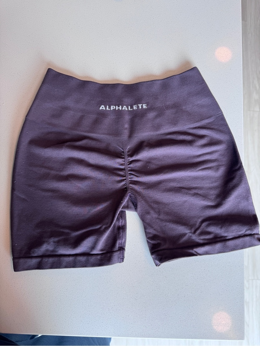 Alphalete Women's Plum High-Rise Amplify Scrunch Bike Shorts